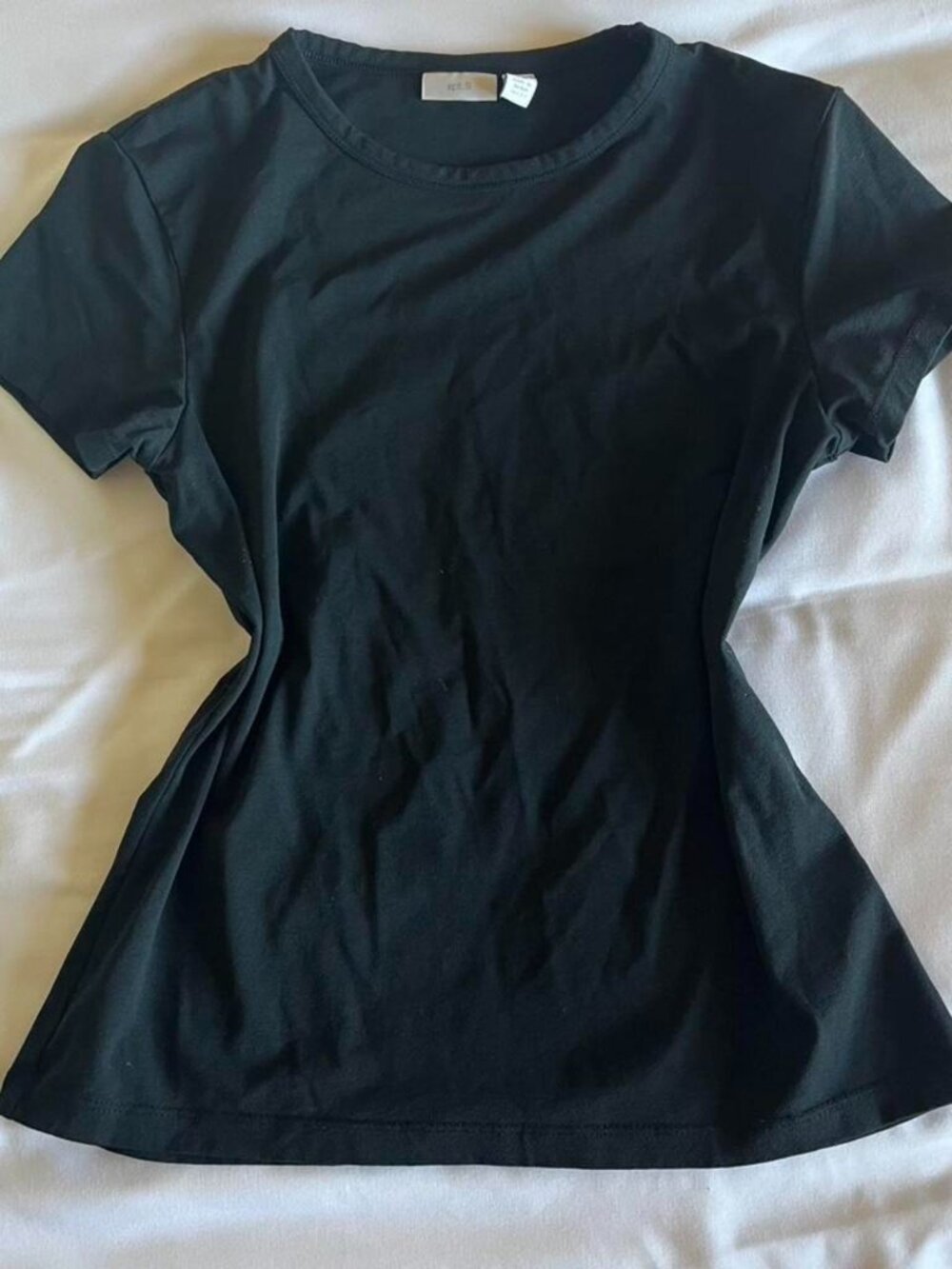 Essential Apt. 9 Black Petite Tee